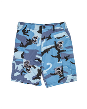Load image into Gallery viewer, Christophers Mens Blue Camo Cargo Shorts

