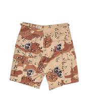 Load image into Gallery viewer, Christophers Mens Safari Brown Camo Cargo Shorts
